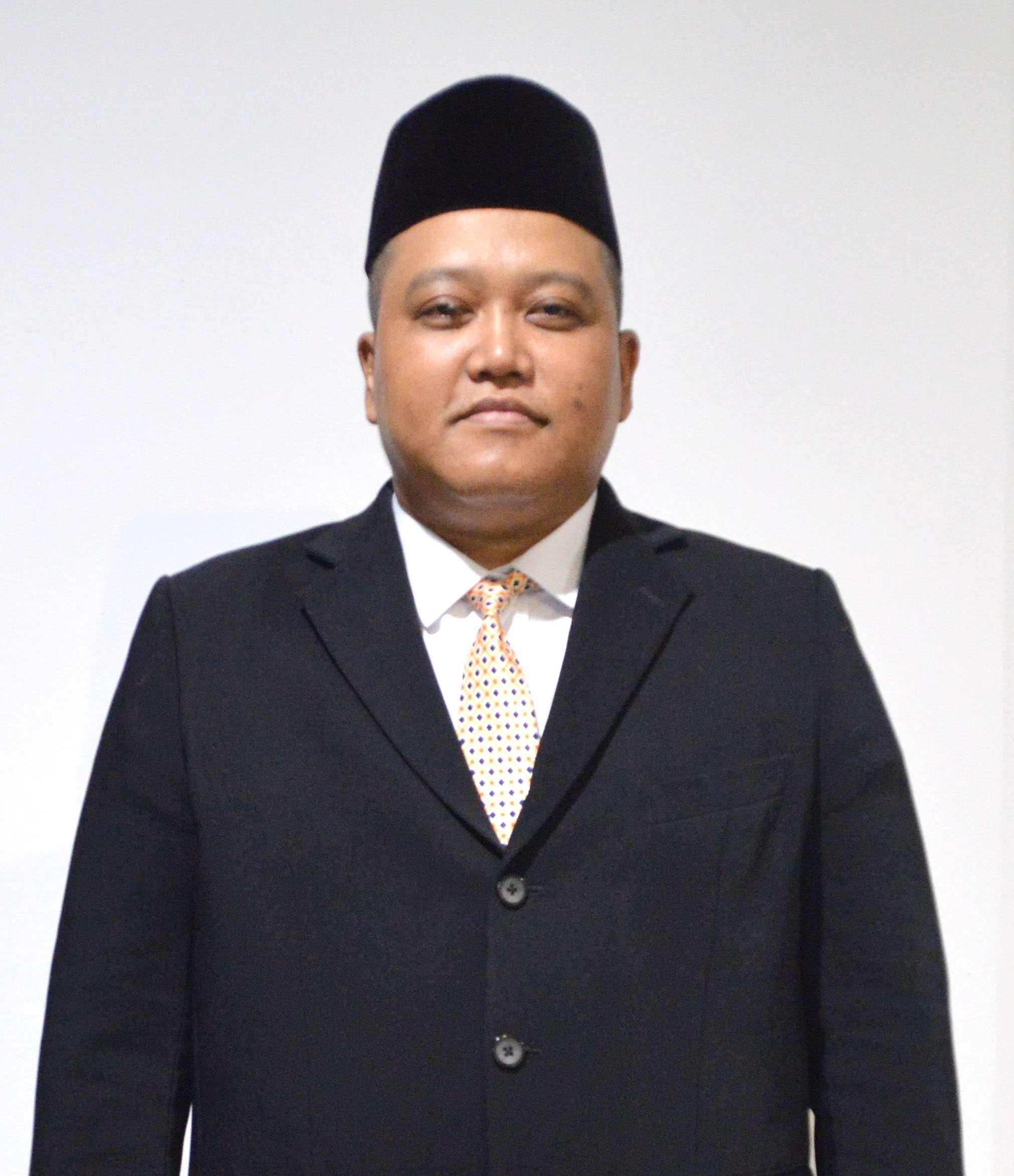 Encik Mohd Fahrul Fuad bin Anuar