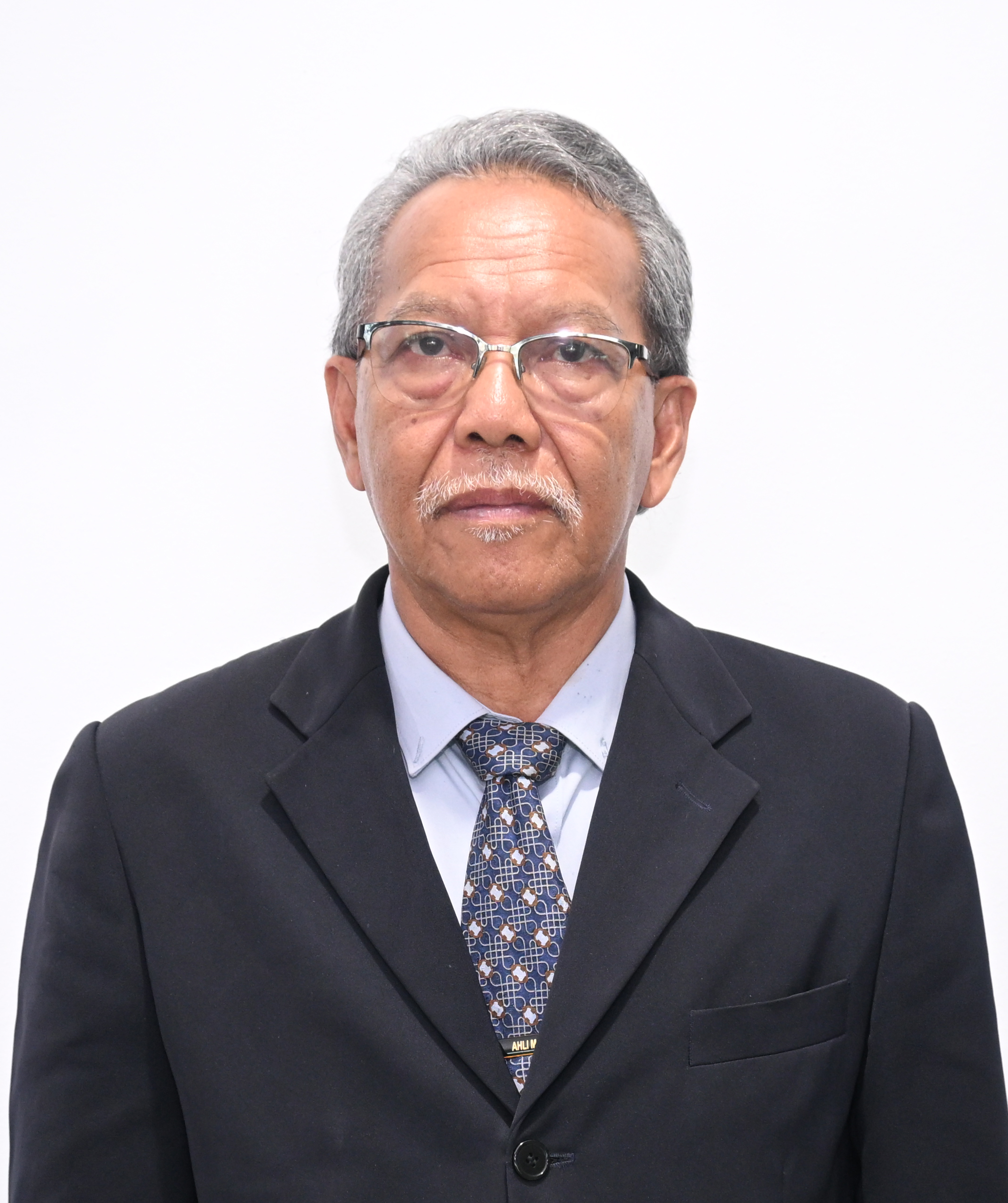 YDH Tuan Dr. Haji Paridul Adras bin Ismail