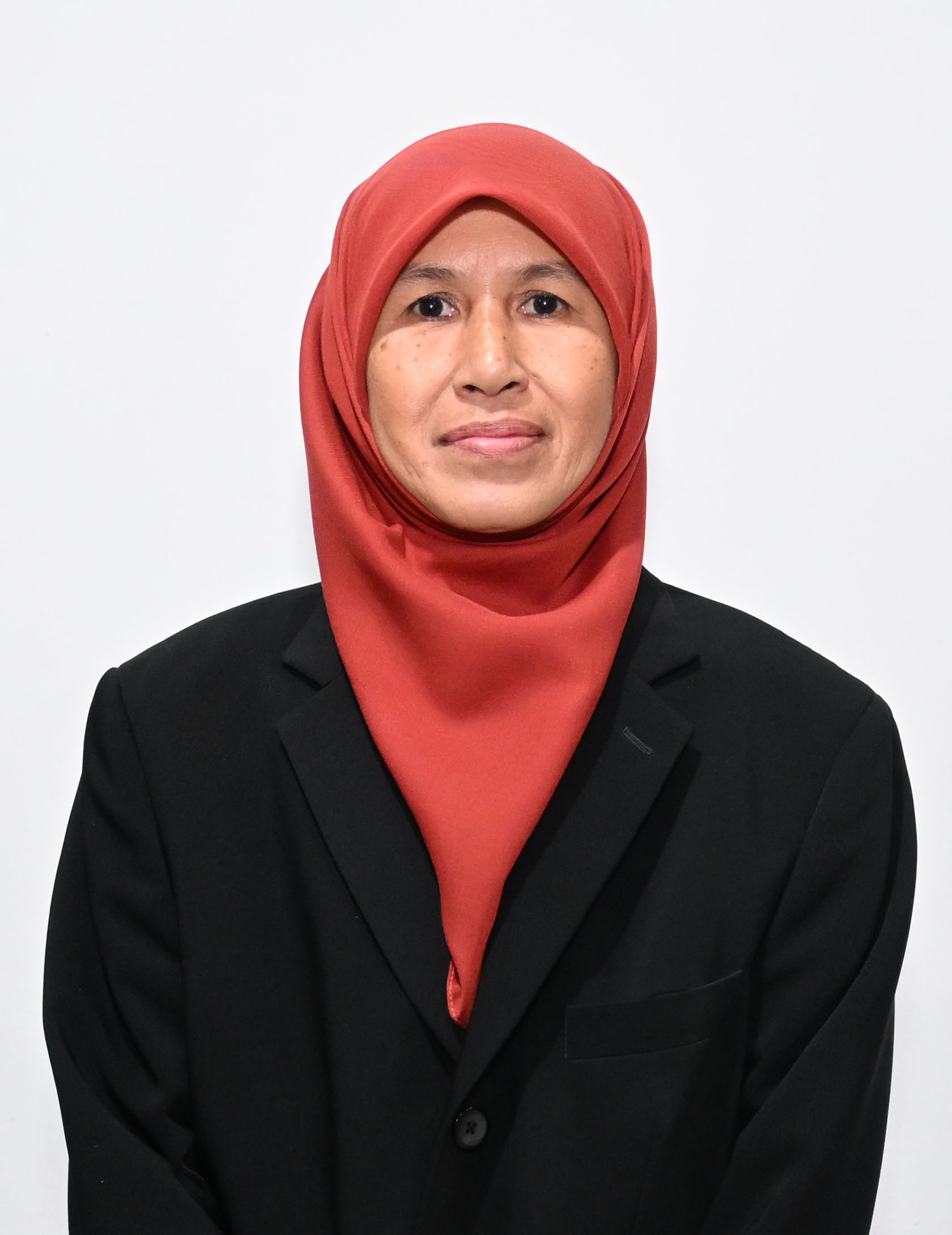 Puan Salmiah binti Musa